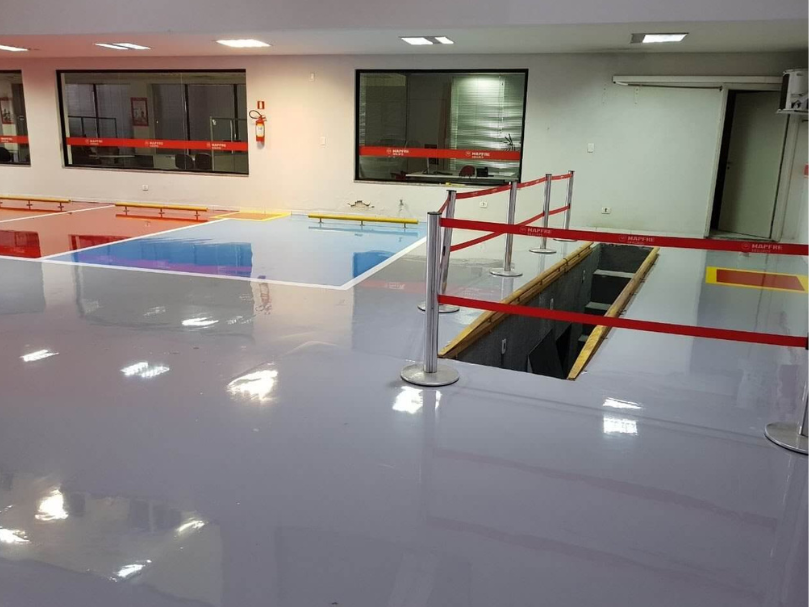 Piso Epóxi Condutivo (ESD)